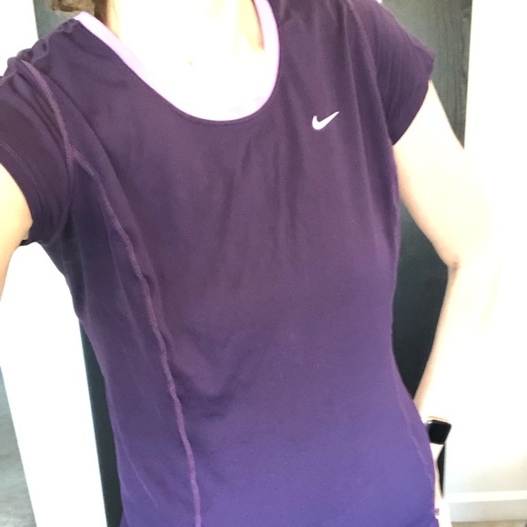 Nike running shirt - Picture 2 of 4